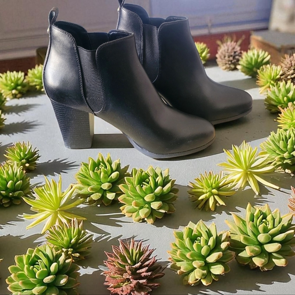 Michael Kors Black Ankle Booties with Sleek Design